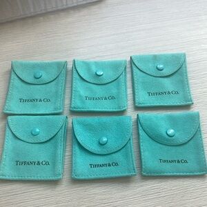 Set of 6 jewelry pouch